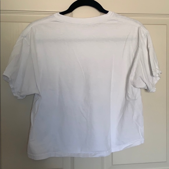 Brandy Melville crop top tshirt - Picture 2 of 2